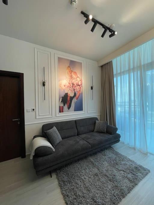 Apartament New Luxury Modern Canal View. Dubaj Zewnętrze zdjęcie