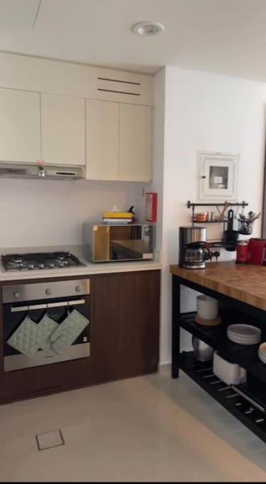 Apartament New Luxury Modern Canal View. Dubaj Zewnętrze zdjęcie