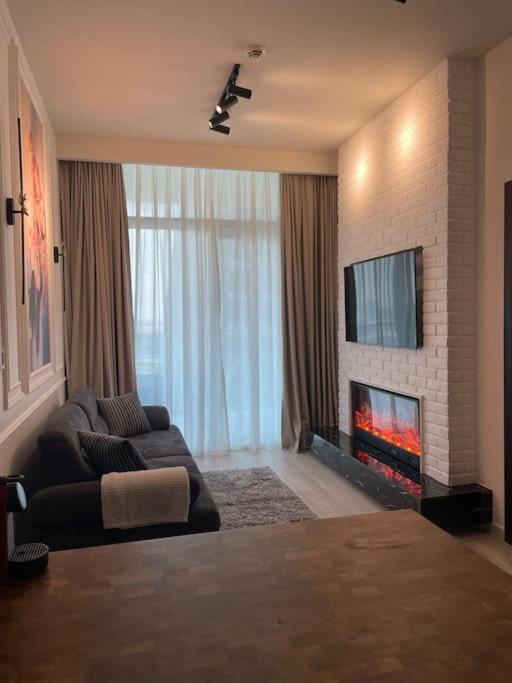 Apartament New Luxury Modern Canal View. Dubaj Zewnętrze zdjęcie