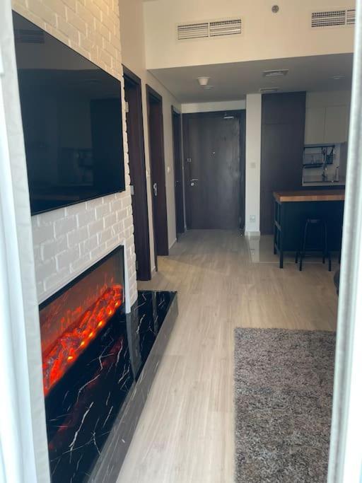 Apartament New Luxury Modern Canal View. Dubaj Zewnętrze zdjęcie